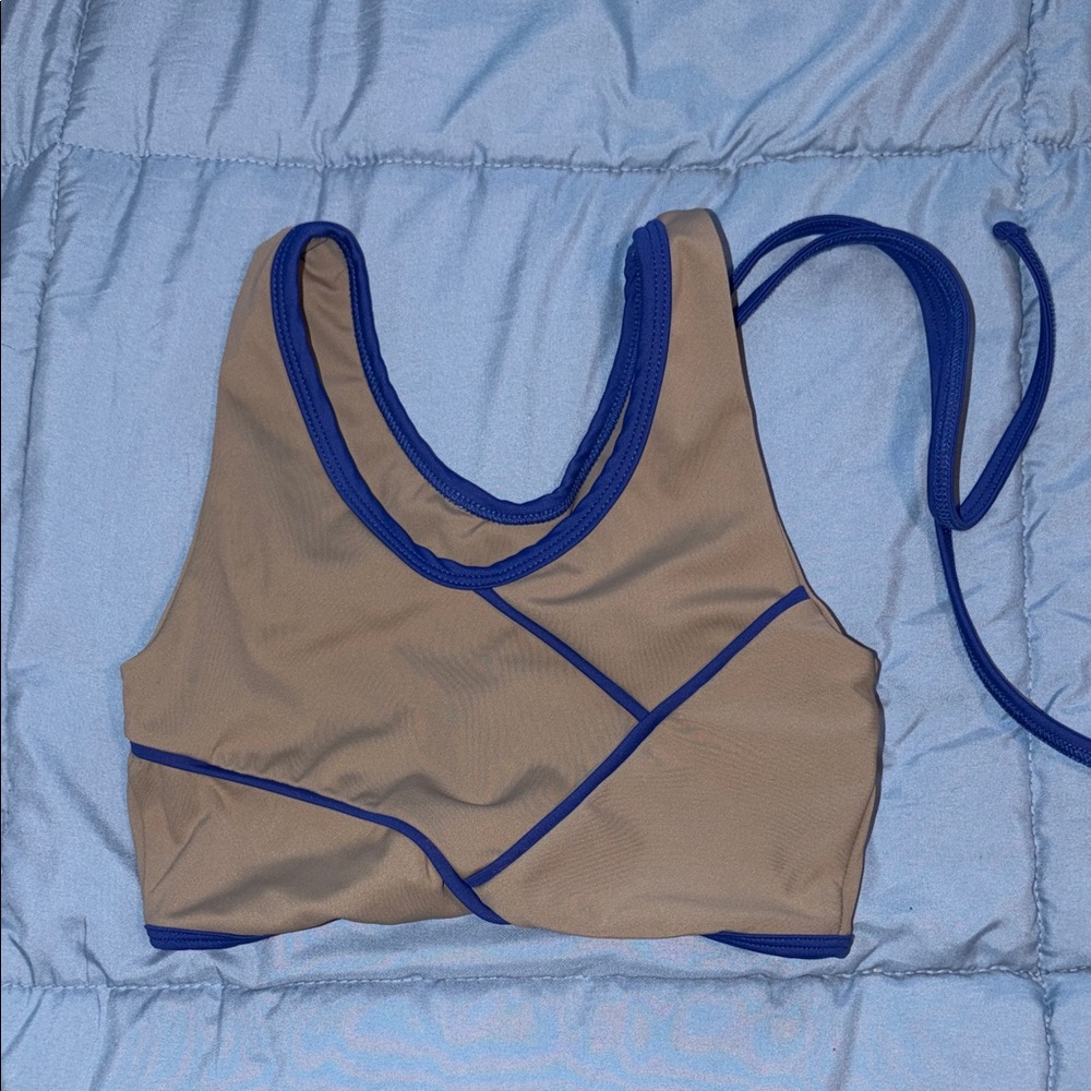 Tiger Friday adult XS top